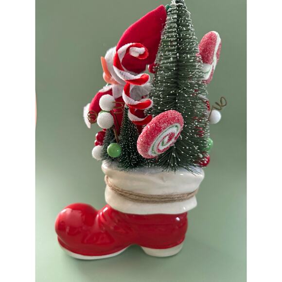 Price Reduced Handmade Vintage Christmas Boot Assemblage Elf - Picture 5 of 7